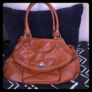 Poppie Jones Classy Slouch Hobo